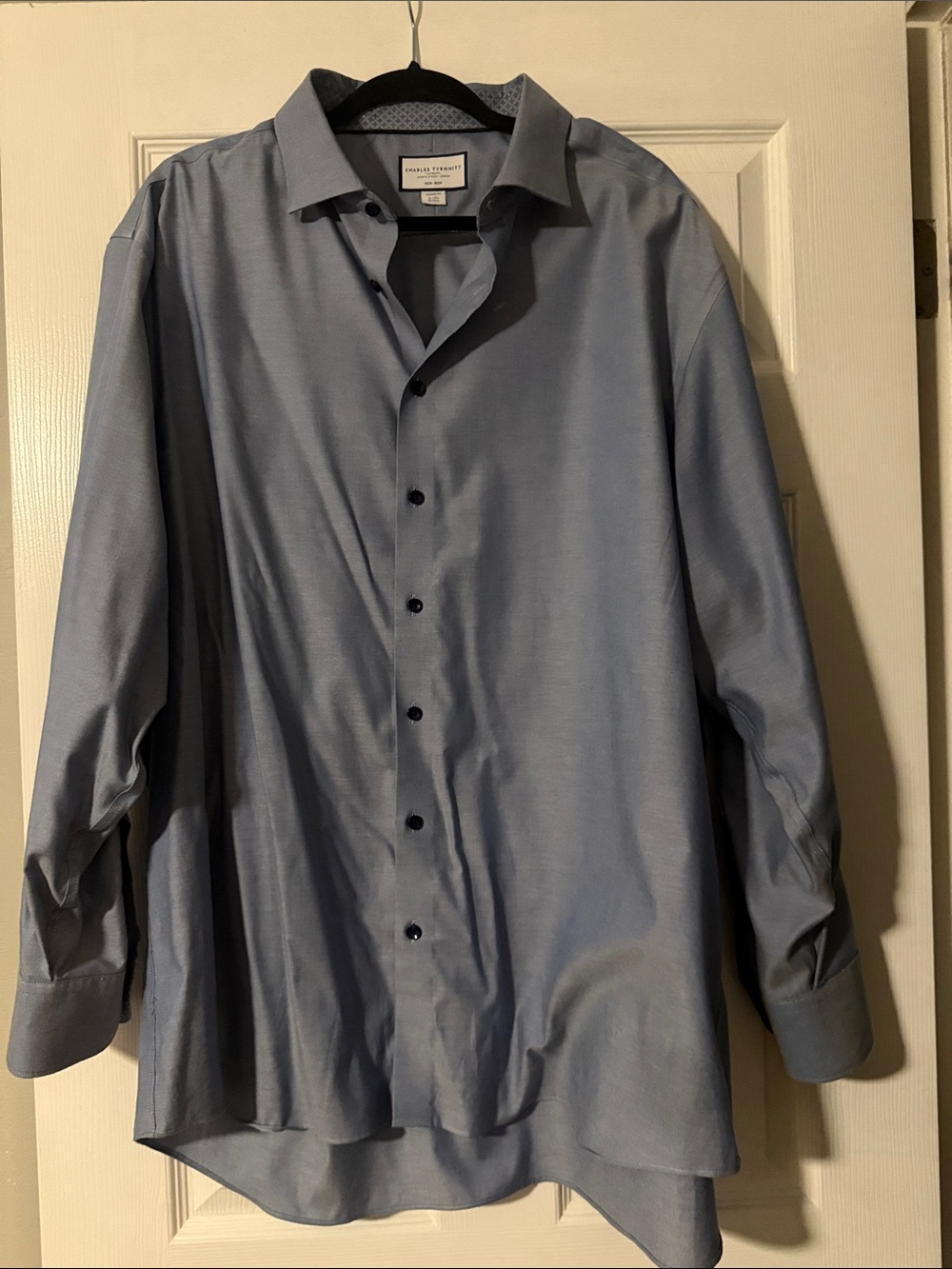 Charles Tyrwhitt Light Blue Men’s Dress Shirt